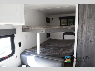 2023 Keystone RV Hideout - Photo 15