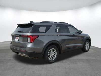2026 Ford Explorer - Photo 3