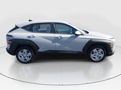 2024 Hyundai Kona - Photo 8