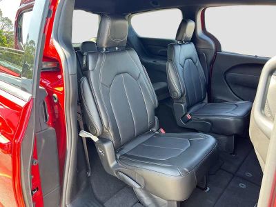 2026 Chrysler Pacifica — photo 27 view