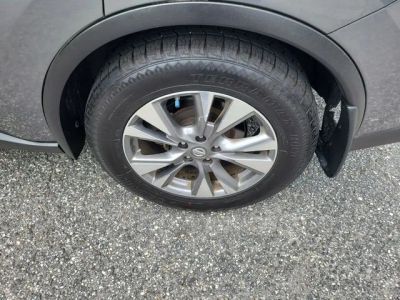 2016 Nissan Murano — engine compartment view