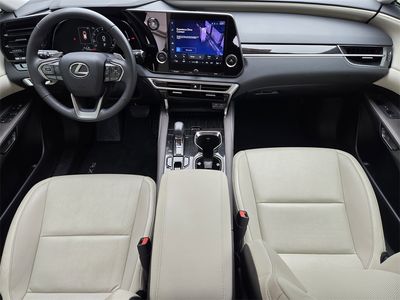 2024 Lexus RX - Photo 18