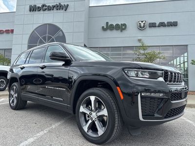 2026 Jeep Grand Cherokee L WLJP75 — front three-quarter view