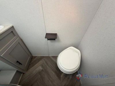 2021 Forest River RV Salem FSX — photo 23 view