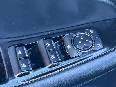 2020 Ford Edge - Photo 13
