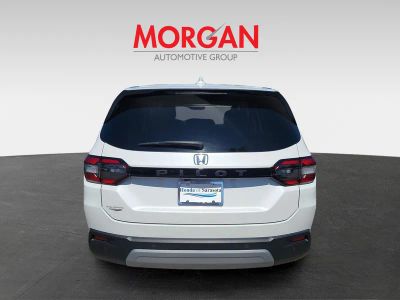 2025 Honda Pilot — detail view