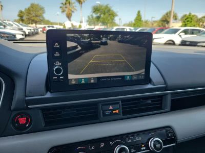 2025 Honda Pilot — photo 24 view