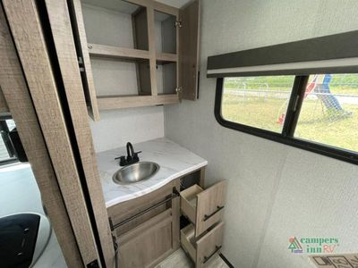 2024 Grand Design Imagine AIM - Photo 35