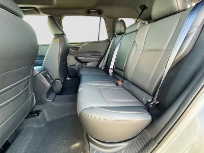 2026 Subaru Outback — photo 21 view