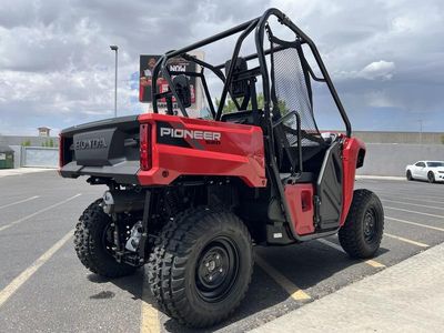2025 Honda Pioneer 520 - Photo 6