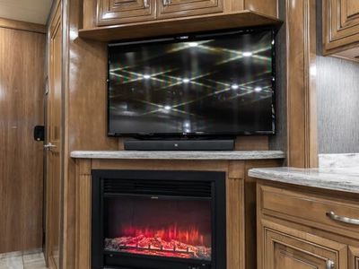 2019 Thor Motor Coach Aria - Photo 13