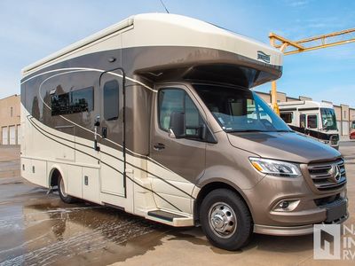 2026 Newmar Freedom Aire in Custom — front three-quarter view