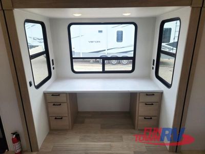 2024 Winnebago Voyage - Photo 17