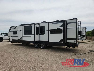 2024 Winnebago Voyage - Photo 4