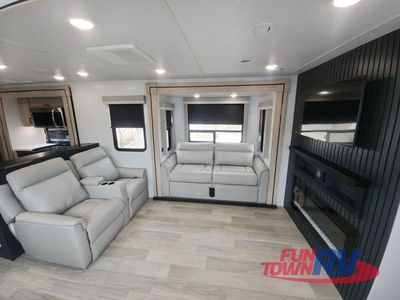 2024 Winnebago Voyage - Photo 16