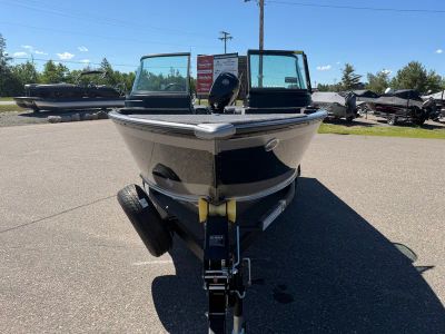 2026 Lund 1875 IMPACT XS — photo 8 view