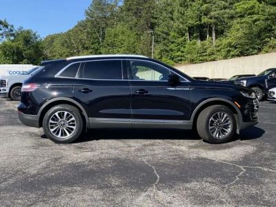 2020 Lincoln Nautilus - Photo 2