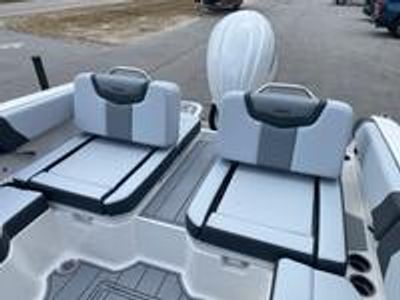 2026 Chaparral 250 OSX - Photo 10