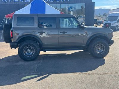 2025 Ford Bronco - Photo 2