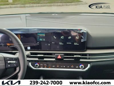 2026 Kia Sportage — photo 18 view