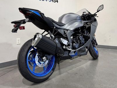 2026 Kawasaki Ninja ZX-6R - Photo 6