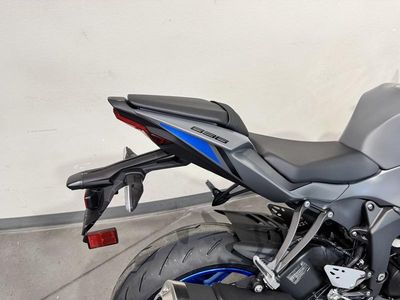 2026 Kawasaki Ninja ZX-6R - Photo 9