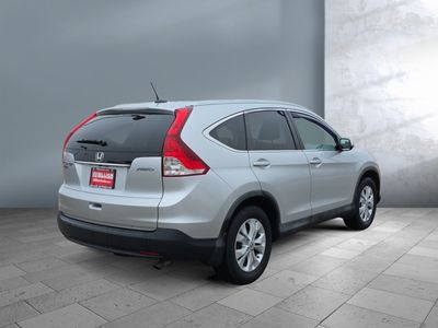 2014 Honda CR-V — engine compartment view
