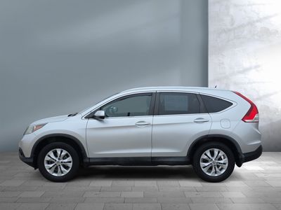 2014 Honda CR-V — rear three-quarter view