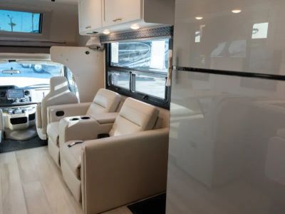 2026 Thor Motor Coach QUANTUM - Photo 13