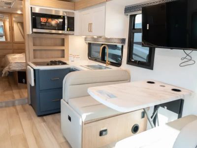 2026 Thor Motor Coach QUANTUM - Photo 6