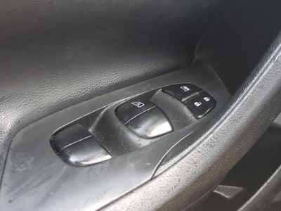 2017 Nissan Altima - Photo 22