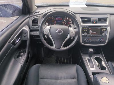 2017 Nissan Altima - Photo 15