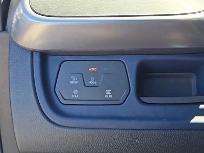 2025 Volkswagen ID. Buzz — photo 24 view