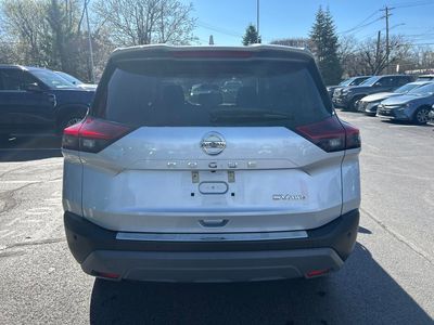 2021 Nissan Rogue SV - Photo 6