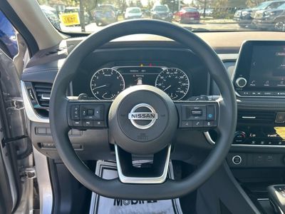2021 Nissan Rogue SV - Photo 17