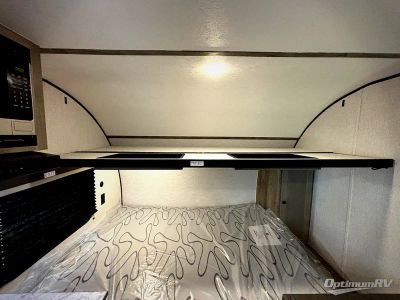 2027 Sunset Park RV Sun Lite — photo 9 view