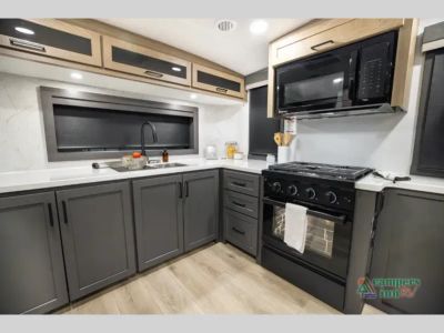 2026 Forest River RV Rockwood Signature - Photo 8