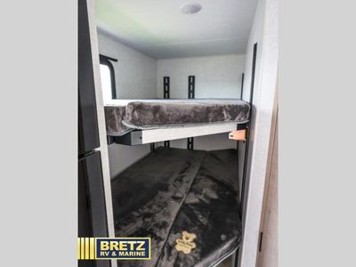 2026 Ember RV E-Series - Photo 15