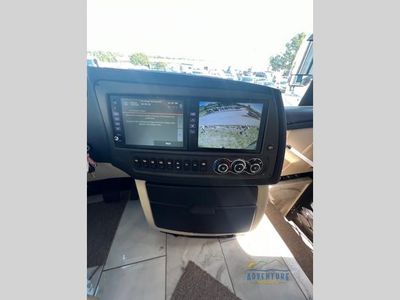 2025 Tiffin Motorhomes Zephyr FZ - Photo 8