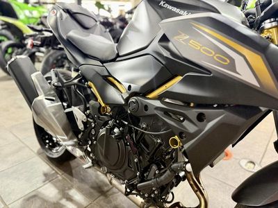 2026 Kawasaki Z500 ABS - Photo 5
