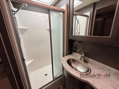 2021 Thor Motor Coach Challenger - Photo 13