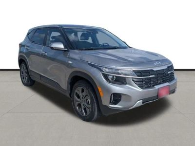 2026 Kia Seltos — rear three-quarter view
