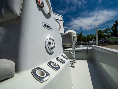 2016 Blazer Boats 2200 - Photo 22