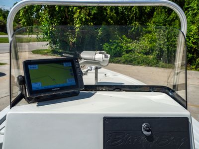 2016 Blazer Boats 2200 - Photo 10