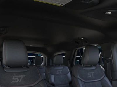 2026 Ford Explorer — photo 22 view