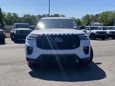 2026 Ford Explorer — photo 8 view