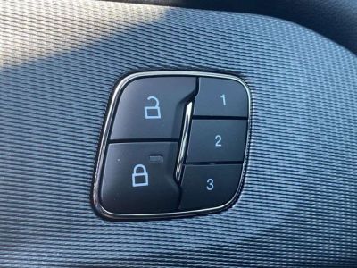2026 Ford Explorer — photo 14 view
