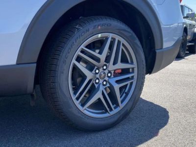 2026 Ford Explorer — photo 9 view