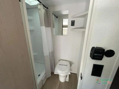 2027 Grand Design Transcend One — photo 34 view