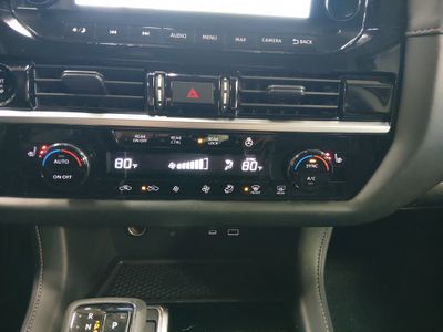2025 Nissan Pathfinder - Photo 19
